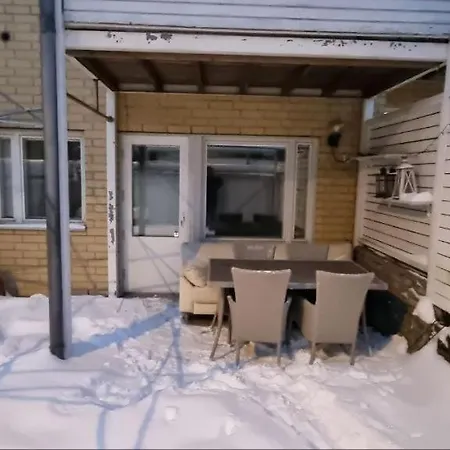 Apartment Town-house With King-bed Helsinki