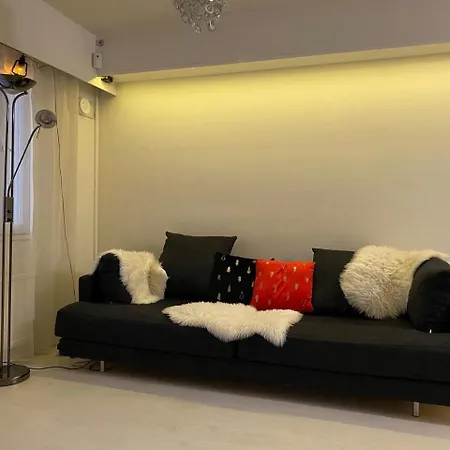 Apartment Town-house With King-bed Helsinki